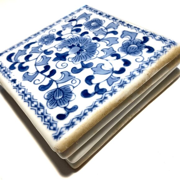 Set of 4 Vintage Blue + White Ceramic Tiles - Picture 7 of 9